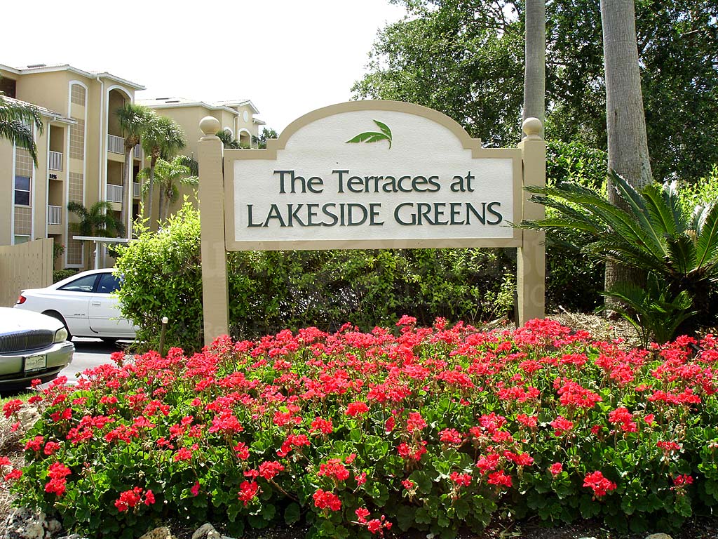 Terraces At Lakeside Greens South Signage